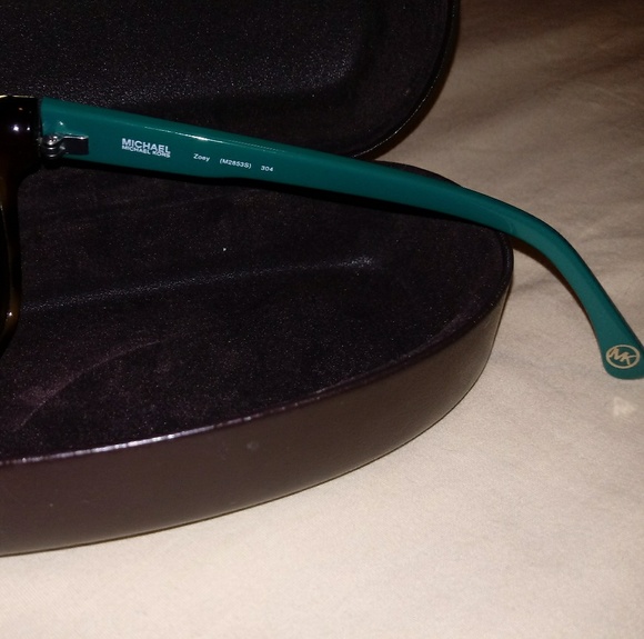 💥SALE💥⭐AUTHENTIC MICHAEL KORS⭐ - Picture 5 of 7